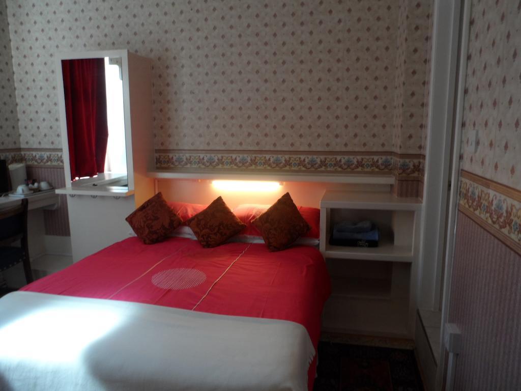 Galway Guest House Weymouth Cameră foto